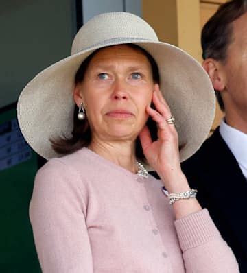 Lady Sarah Chatto Everything You Need To Know About The Late Queen S Niece In Lady Sarah