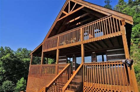 5 Perks Of Staying In Our 2 Bedroom Cabins In Gatlinburg Tn