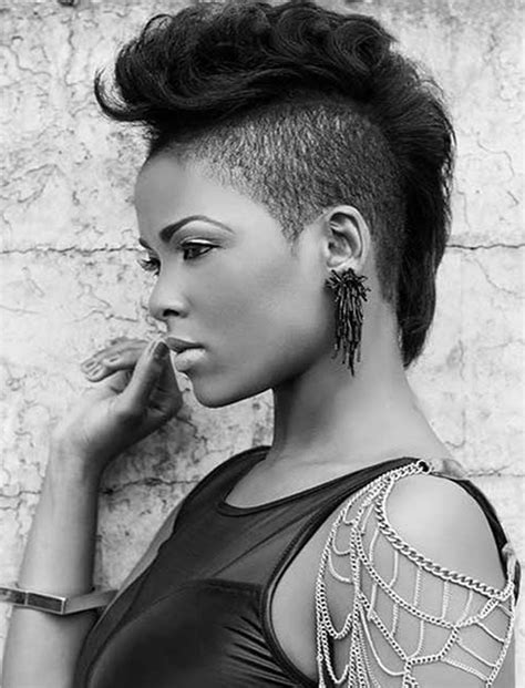 Short to medium hairstyles for round face shape. Mohawk hairstyles for black women in summer 2020-2021 ...