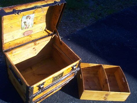 915 Restored Antique Trunks For Sale Oak Slat Trunk Dome Tops