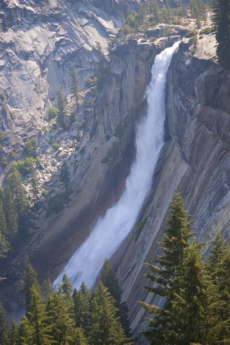 Yosemite Waterfall. | Yosemite waterfalls, Yosemite falls, Yosemite trip