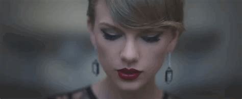 Taylor Swifts Blank Space Video Gets A Perfect Horror Movie Trailer