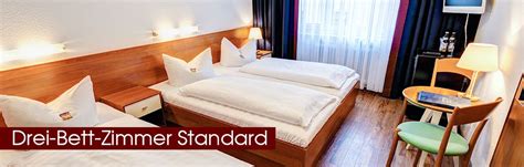 Milie hatte die perfekte lösung für unser problem. Die Drei-Bett-Zimmer des Hotel Antares in München