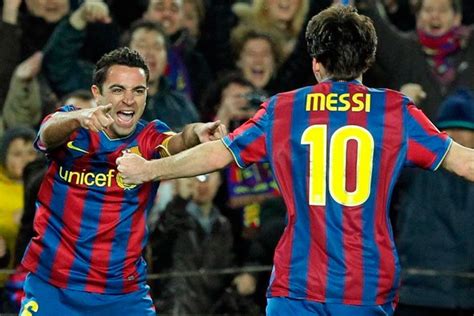 Messi A Xavi Te Extrañamos Desde El Primer Día Que Decidiste Salir