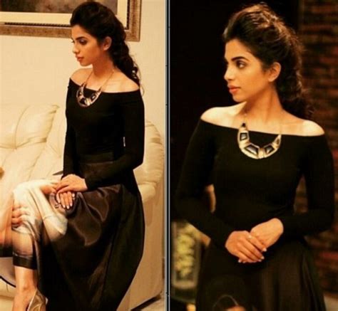 Trend Spotting Pakistani Actresses In Strapless Outfits Stylepk