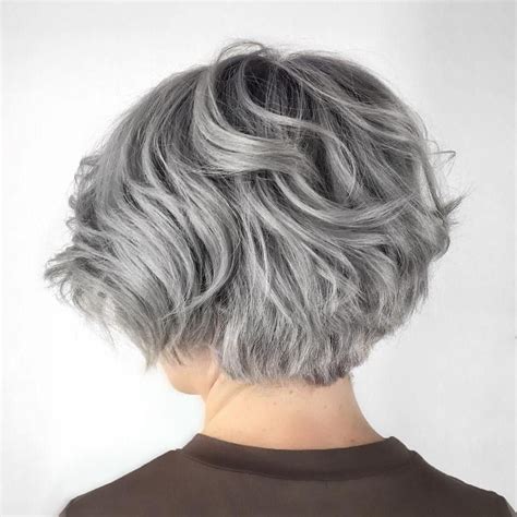 20 Photos Medium Haircuts For Coarse Gray Hair