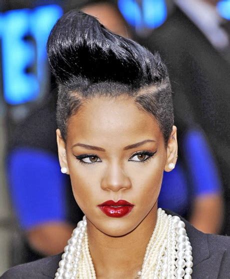 Short haircuts without styling for curly and straight hair: Rihanna short hair styles 2015