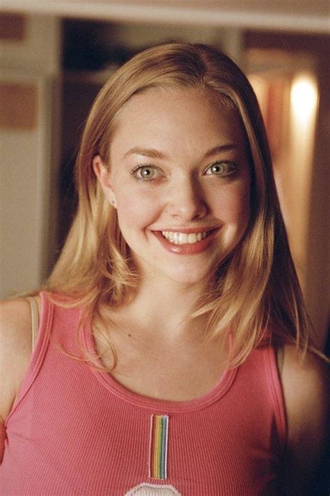 this is what the cast of mean girls looks like now mean girls amanda seyfried karen smith