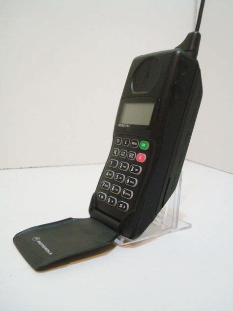 17 Best Cellphones 80s 90s 00s Images Old Phone Retro Phone
