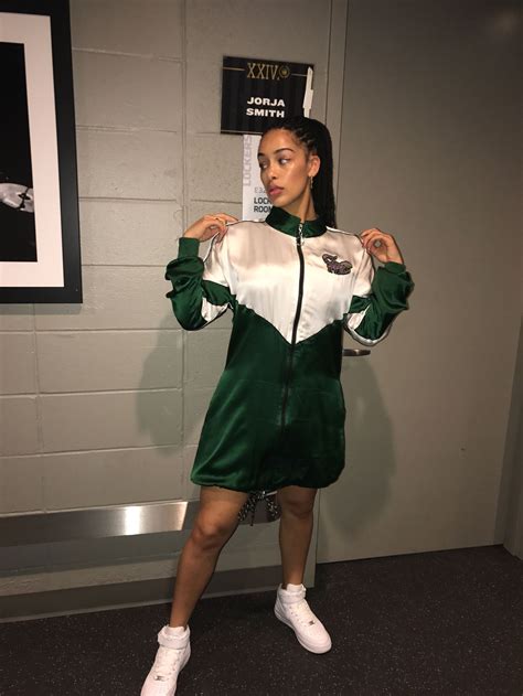 Jun 15, 2021 · lyric: British Singer Jorja Smith Shares Her Fashion-Filled 2017 ...