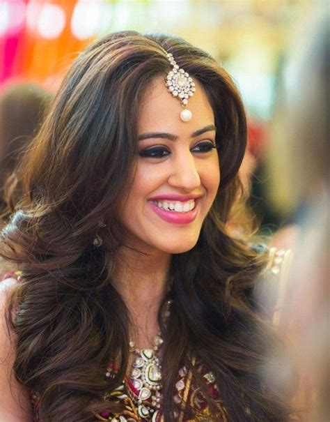 Indian bridal hairstyle for long hair. 14+ Photo Straight Hairstyle For Indian Wedding in 2020 ...