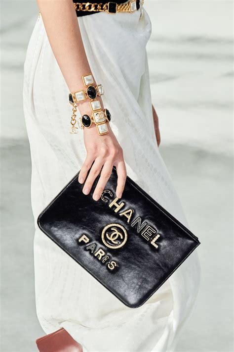 Resort 2020 Collection Chanel Handbags Literacy Basics