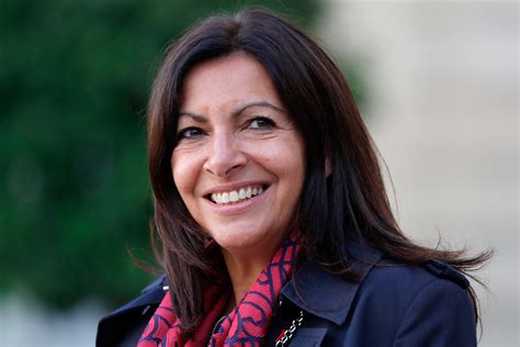 You will find below the horoscope of anne hidalgo with her interactive chart, an excerpt of her astrological portrait and her planetary dominants. Anne Hidalgo peut-elle continuer à avancer face au vent ...
