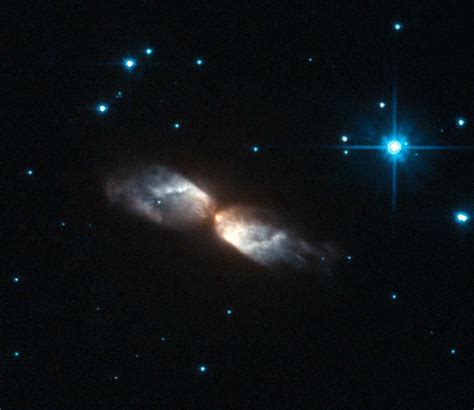 Hubbles Striking Photo Of Dying Star Heralds Birth Of Nebula Space