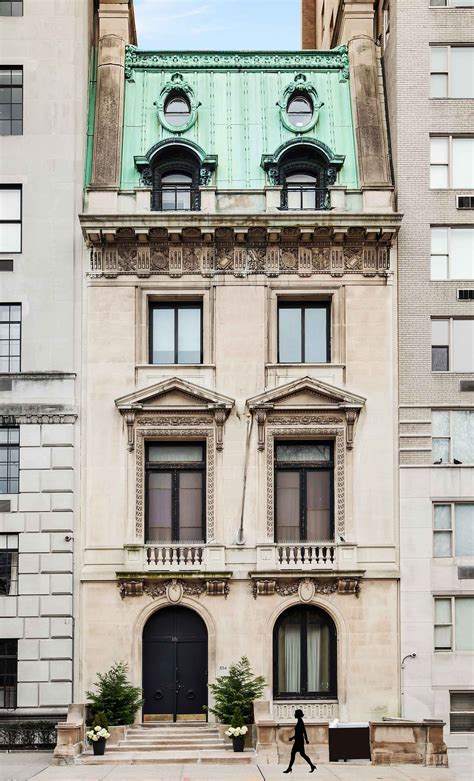 see inside manhattan s last gilded age mansion mansions new york townhouse mansions for sale