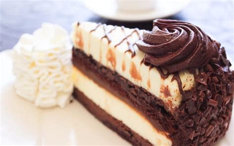 The 30th Anniversary Cheesecake Factory Dessert To Die For