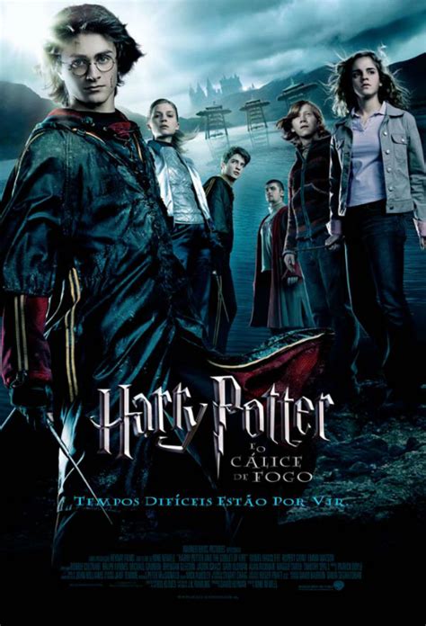 Em seu 4º ano na escola de magia e bruxaria de hogwards, harry potter (daniel radcliffe) é misteriosamente selecionado para participar do torneio tribruxo. Harry Potter e o Cálice de Fogo - Filme 2005 - AdoroCinema