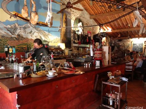 Toutes les gagnantes qui se reconnaitront sur la vidéo doivent nous envoyer un mail de retour avant le 31/12/2020 avec leur taille. Le blog de Clementine: Restaurant Vigatane à Canet en ...