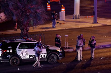 Las Vegas Enne Uccide Persone E Ne Ferisce In Concerto Country Poi Si Suicida Non