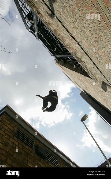 Parkour Jump Hi Res Stock Photography And Images Alamy