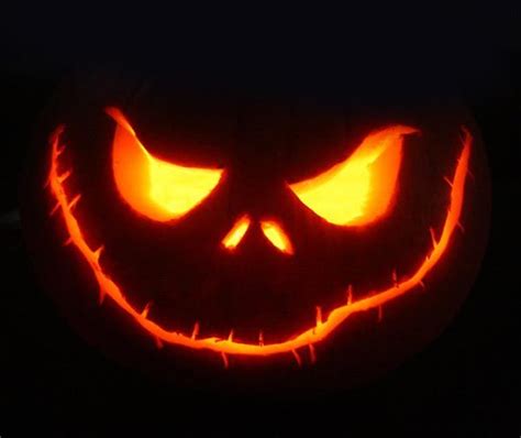 28 Best Cool And Scary Halloween Pumpkin Carving Ideas Designs And Images