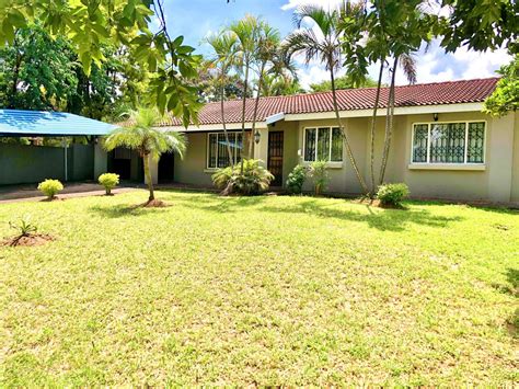 House For Sale With 3 Bedrooms West Acres Ext 13 Nelspruit Fine