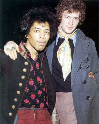 Eric Clapton falando de quando conheceu Jimi Hendrix e reunião do