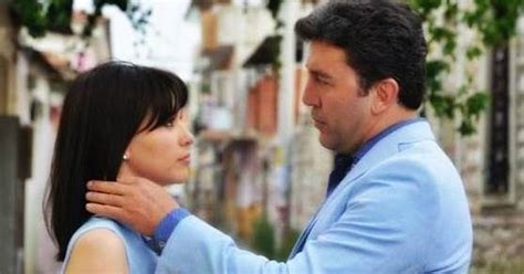 Emre kınay, babalar günü'nü kızı duru ile birlikte geçirdi. Biografia EMRE KINAY aka HALUK MERTOGLU din telenovela GUNES