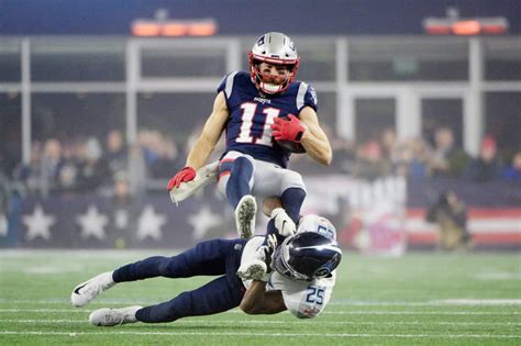 Julian edelman on wn network delivers the latest videos and editable pages for news & events, including entertainment, music, sports, science and more, sign up and share your playlists. Julian Edelman Invites DeSean Jackson to Have ...
