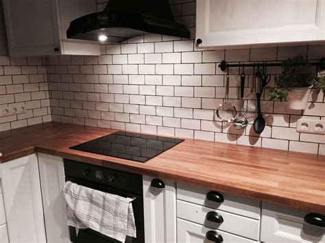 Shabby Küche, Ikea Hack, Metod-Küche mit schwarzen Fronten ... Metod montagesatz für kücheninsel auch kleinigkeiten sind wichtig beim planen einer küche.