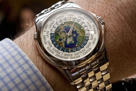 A traditional round dance of romania and israel. Los relojes con Horas Mundiales de Patek Philippe | Horas ...