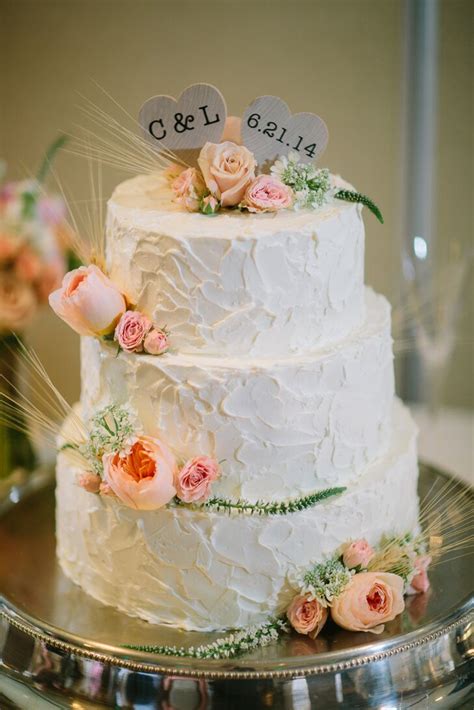 Try to find pans that are when you assemble the tiers, flip the cakes so the bottoms are facing upward. Vanilla Passion Fruit Buttercream Wedding Cake