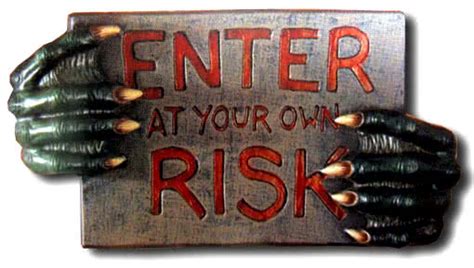 Enter At Your Own Risk Sign Partydekoration Halloween Decoration
