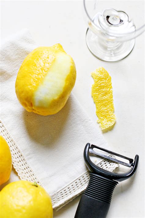 How To Make Lemon Garnishes A Lemon Swath 1 Good Life Eats