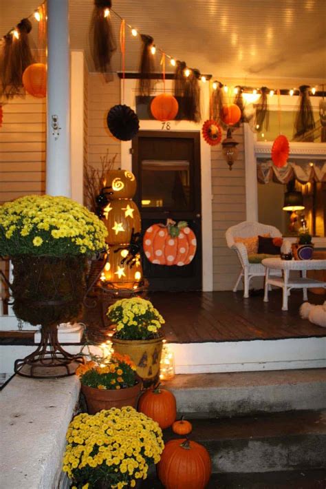 Fall Outdoor Decorating Ideas 5 Tips For Fall Porch Decorating Hgtv S Decorating