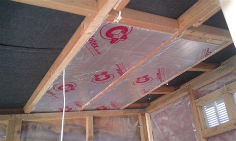 Metal siding does not have insulating properties. Insulation in Shed-into-Office Conversion