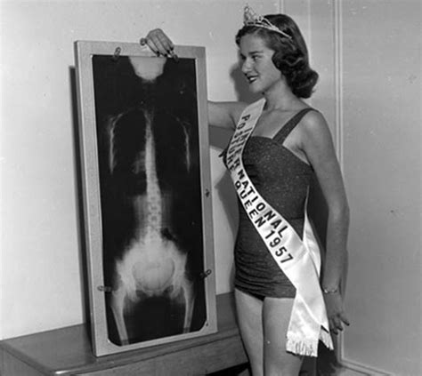 Strange Beauty Queens And Pageants From The Past Vintage Everyday