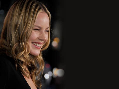 2560x1920 Abbie Cornish Widescreen Wallpaper Coolwallpapersme