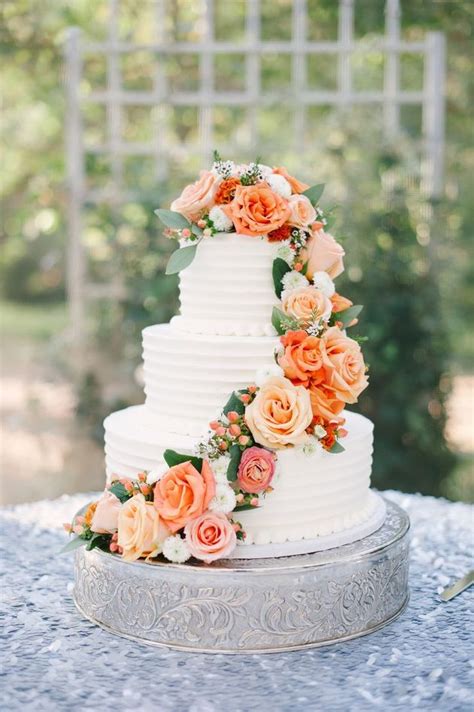 Check spelling or type a new query. 25 Buttercream Wedding Cakes We'd (Almost) Kill For (with ...