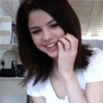 Selena Gomez Gives A Handjob Video