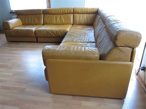 Simone sofa by studio simon italy, 1970s. leather Vintage modular sofa De Sede - 1970s - Design Market