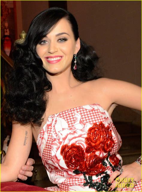 Katy Perry Is The Killer Queen At Third Fragrance Unveiling Photo 2862759 Katy Perry
