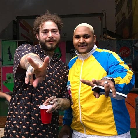 Mc kevin o chris originally released ela é do tipo in march. Após vir ao Brasil, Drake começa a seguir Kevin O Chris no ...