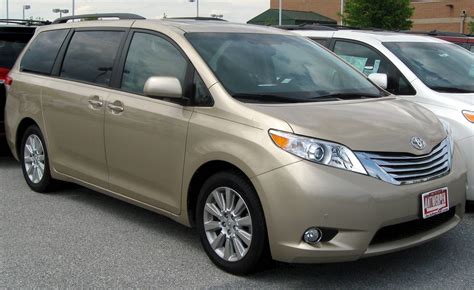 Available engines and transmissions le awd. 2011 Toyota Sienna XLE 8-Passenger - Passenger Minivan 3 ...