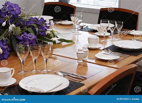 25 Table Setting Decorations And Centerpieces Formal Dining Table Setting