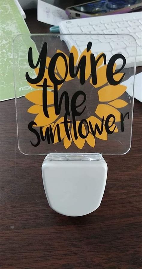 Pin By Jessica Robinson🌻 On Dollar Tree Crafts Diy Vinyl Projects