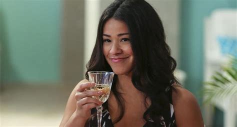 Gina Rodriguez Will Star In “lost Ollie A New Series From Netflix Usa