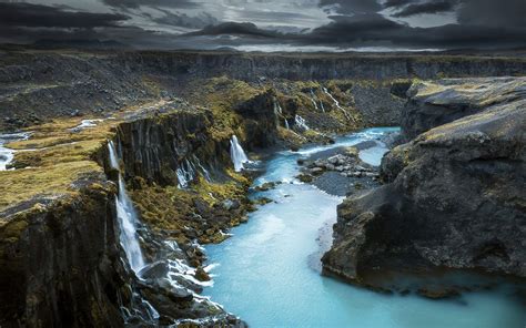Highlands Iceland 5k Macbook Pro Wallpaper Download Allmacwallpaper