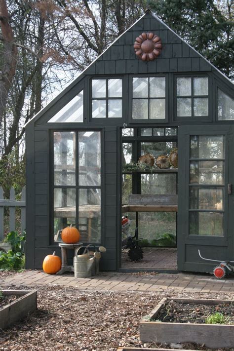 Should you go for glass or plastic? Greenhouse Bench - WoodWorking Projects & Plans