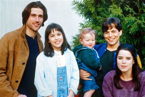 Freeform Orders Party Of Five Reboot To Series In 2020 Lacey